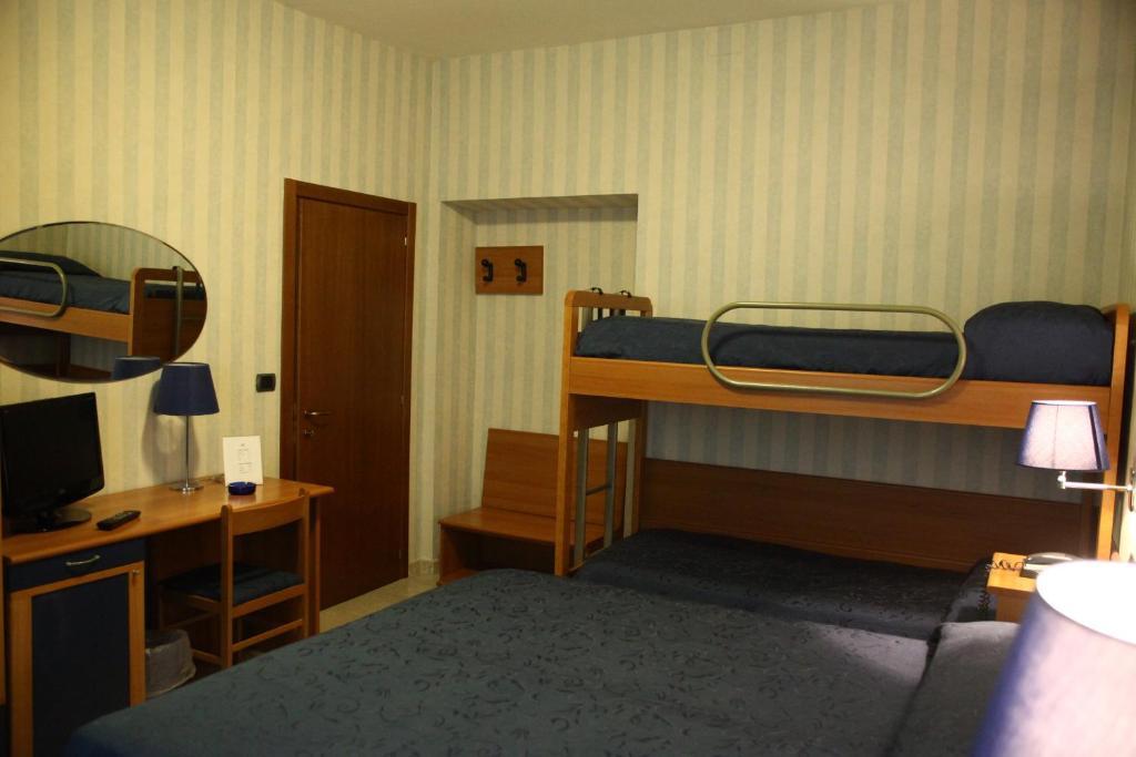 Hotel Pineta Cagli Room photo